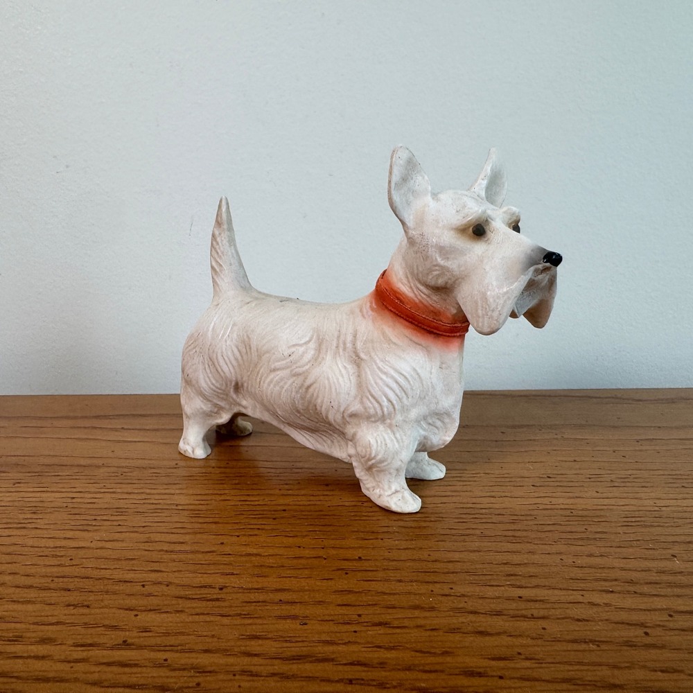 Vintage White Scottish Terrier Scottie Dog Figurine Red Collar